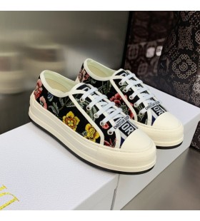 徒歩ッ'Diorプのスニーカー男女共用Petites》モチーフのキャンバス黒